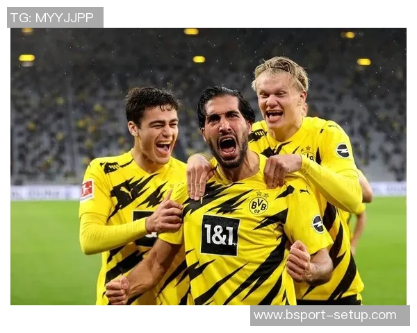 国王杯激战多特蒙德大胜曼城神奇扑救引发争议判罚全场沸腾